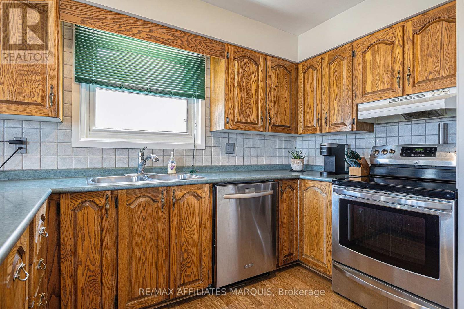 74 Colonel By Crescent, Smiths Falls, Ontario  K7A 5B6 - Photo 15 - X12897754