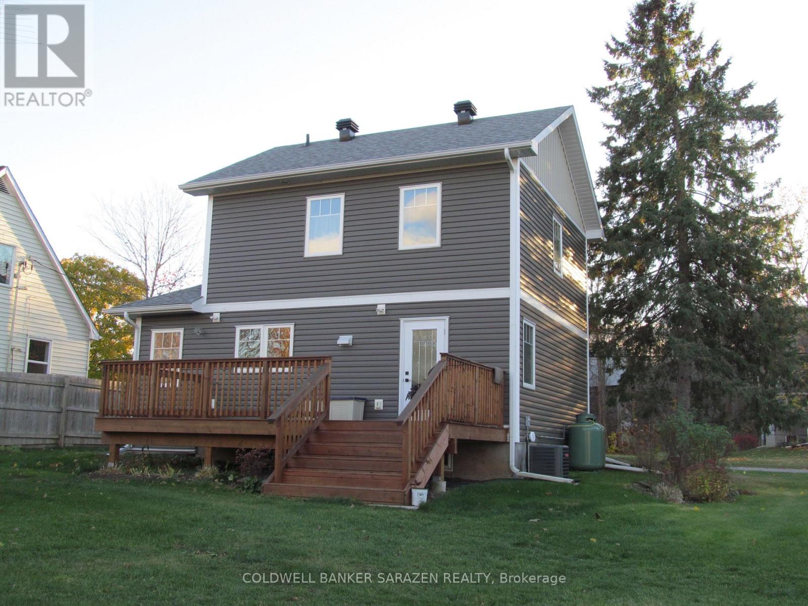 20 Burnstown Road, Mcnab/braeside, Ontario  K0A 3L0 - Photo 5 - X12898644