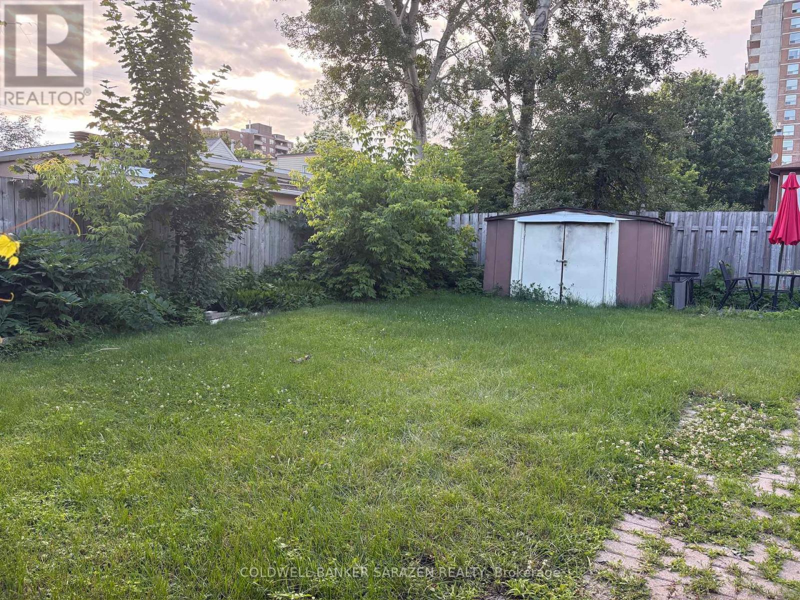 316 Lafontaine Avenue, Ottawa, Ontario  K1L 6X2 - Photo 15 - X12899450