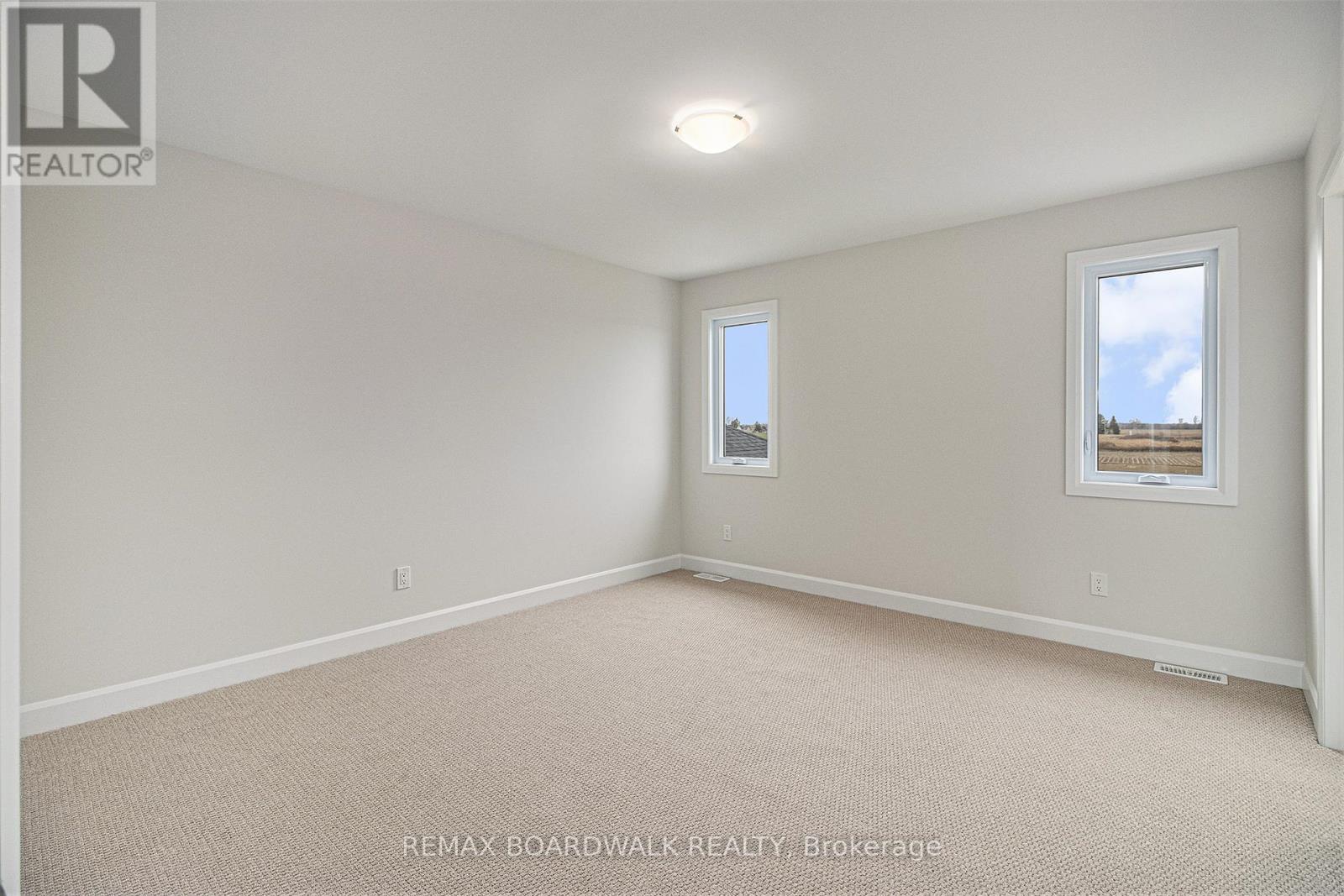 456 Falcon Lane, Russell, Ontario  K4R 1E5 - Photo 10 - X12899456