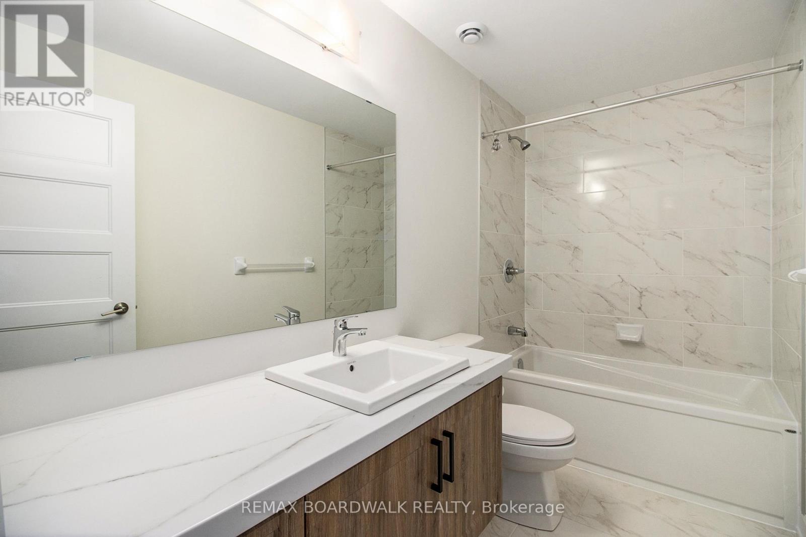 464 Falcon Lane, Russell, Ontario  K4R 1E5 - Photo 15 - X12899464