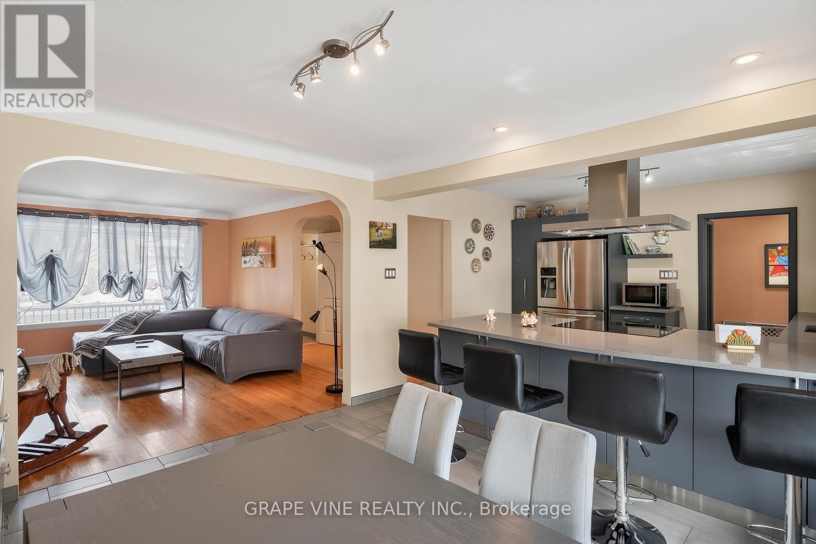 102 Donald Street, Ottawa, Ontario  K1K 1N2 - Photo 16 - X12900310