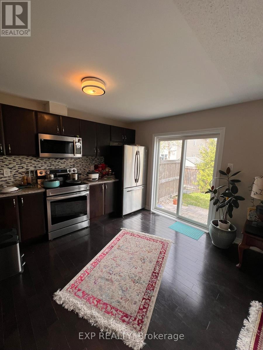 229 Cayman Road, Ottawa, Ontario  K2S 0N8 - Photo 3 - X12901724