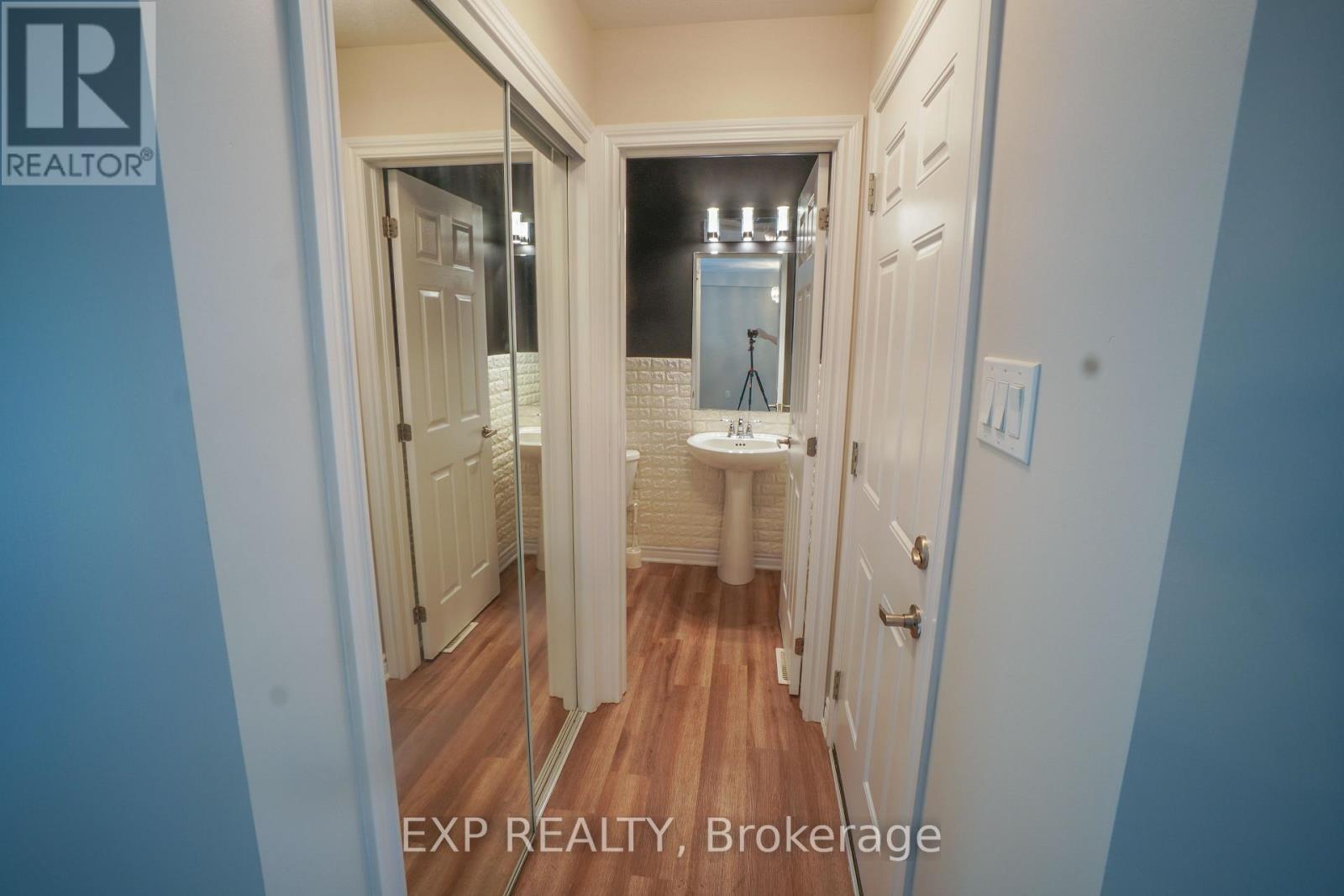 229 Cayman Road, Ottawa, Ontario  K2S 0N8 - Photo 33 - X12901724
