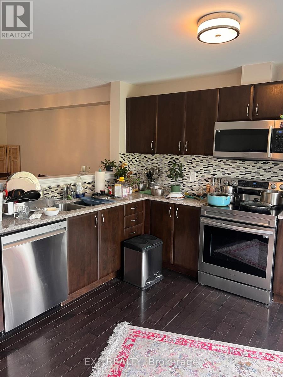 229 Cayman Road, Ottawa, Ontario  K2S 0N8 - Photo 4 - X12901724