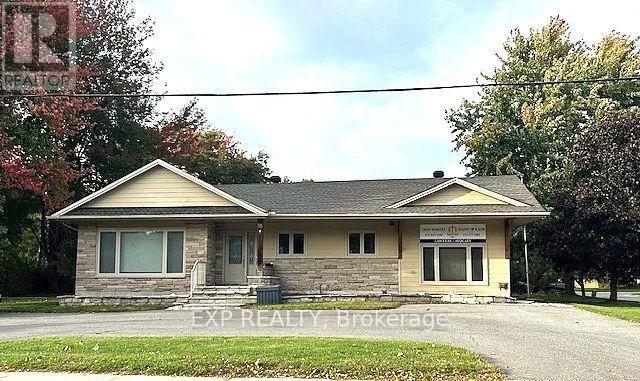 88 CRAIG STREET, Russell, Ontario
