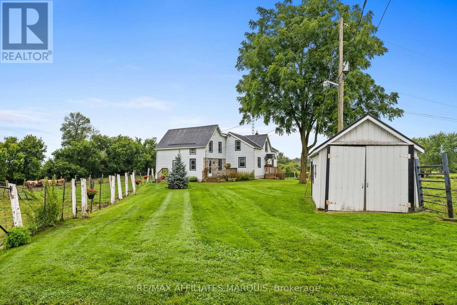 255 County Road 40 Road, Athens, Ontario  K0E 1B0 - Photo 1 - X12902354