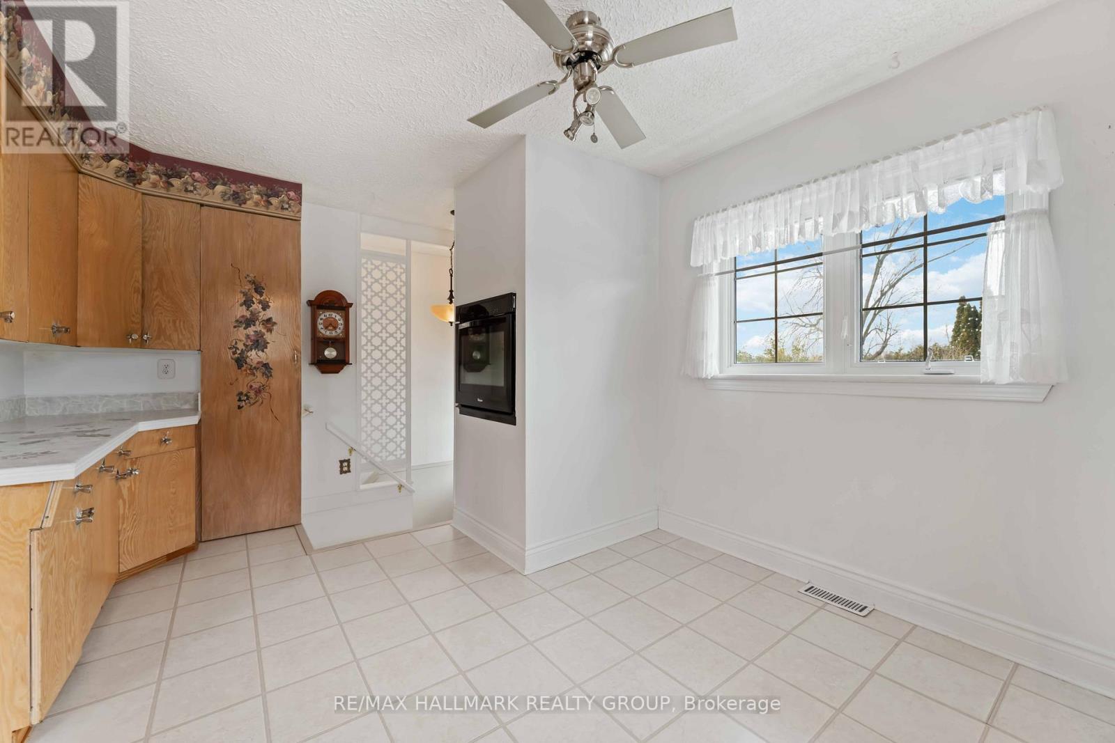 3654 Navan Road, Ottawa, Ontario  K4B 1H9 - Photo 12 - X12902590