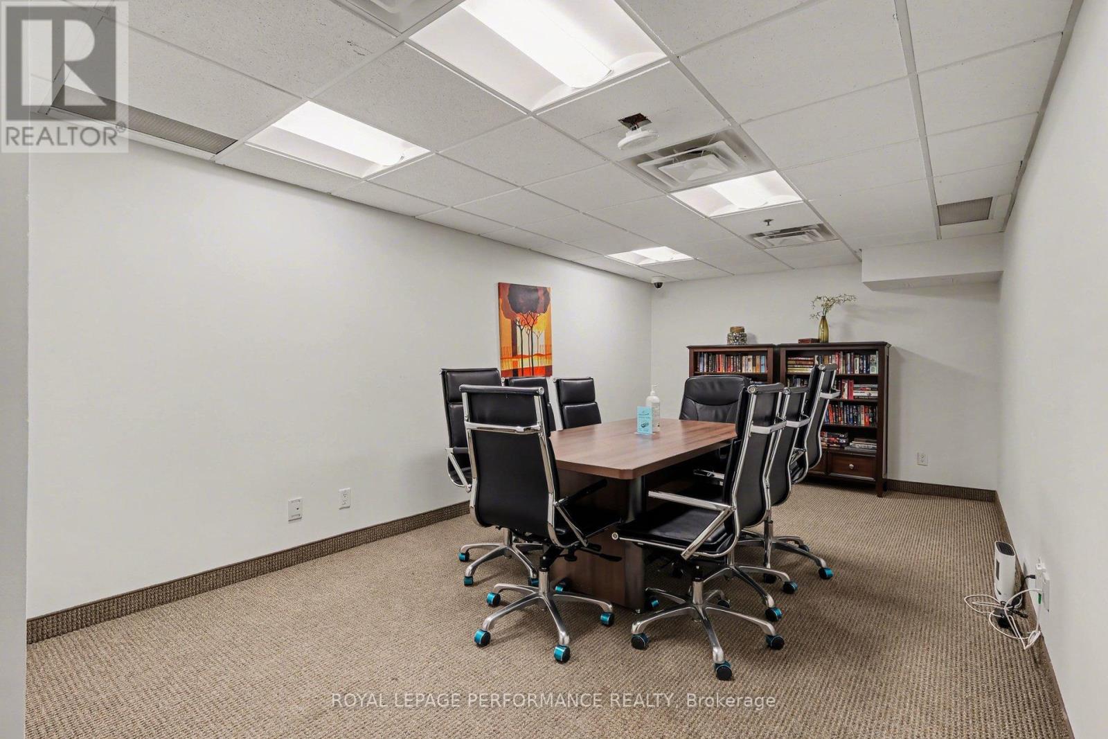 204 - 242 Rideau Street, Ottawa, Ontario  K1N 0B7 - Photo 21 - X12902864