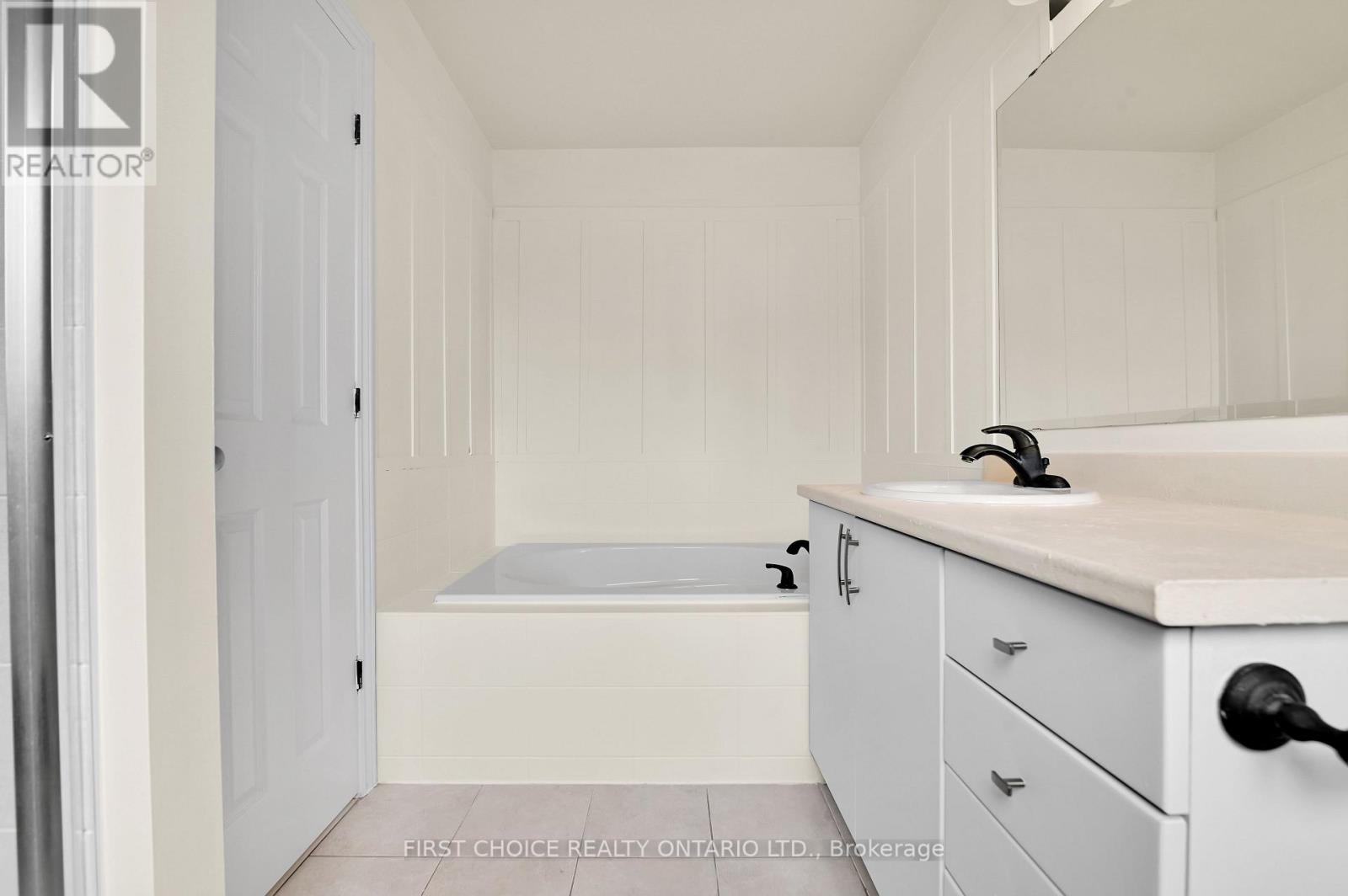 358 Gerry Lalonde Drive, Ottawa, Ontario  K4A 0Y3 - Photo 26 - X12904436