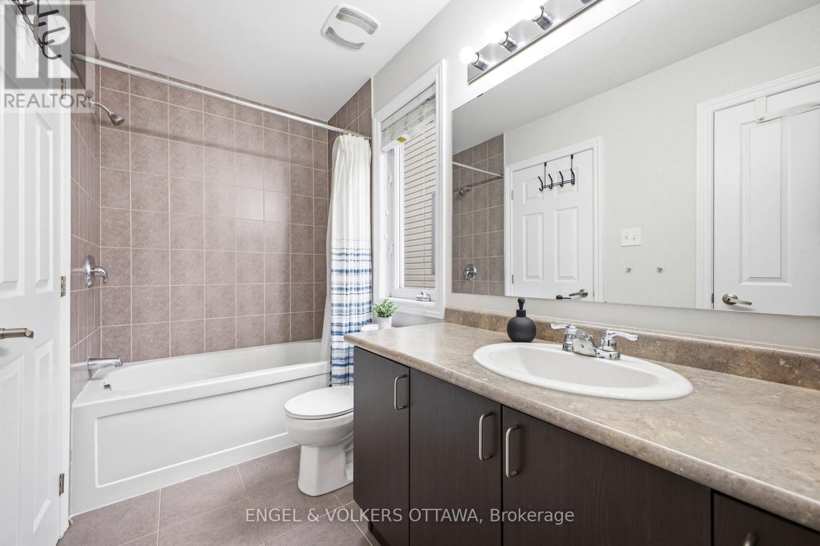 2206 Watercolours Way, Ottawa, Ontario  K2J 5J8 - Photo 30 - X12905272