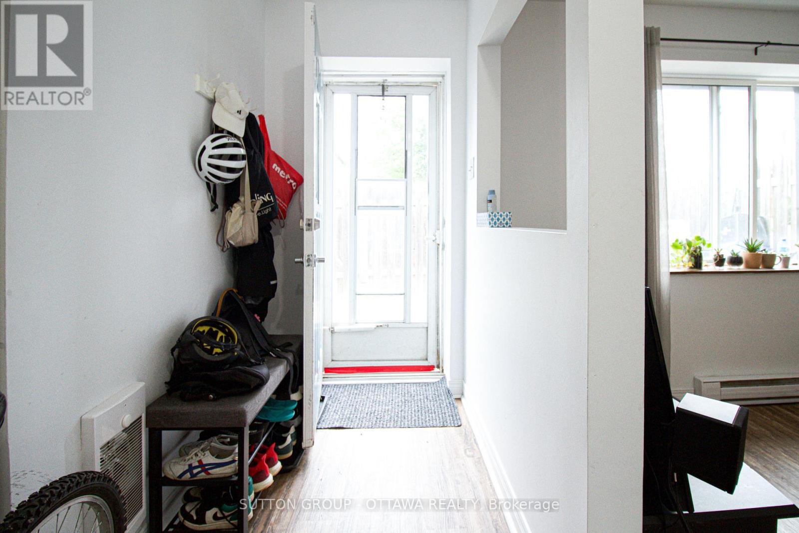 309 Cyr Avenue, Ottawa, Ontario  K1L 7N6 - Photo 16 - X12905856