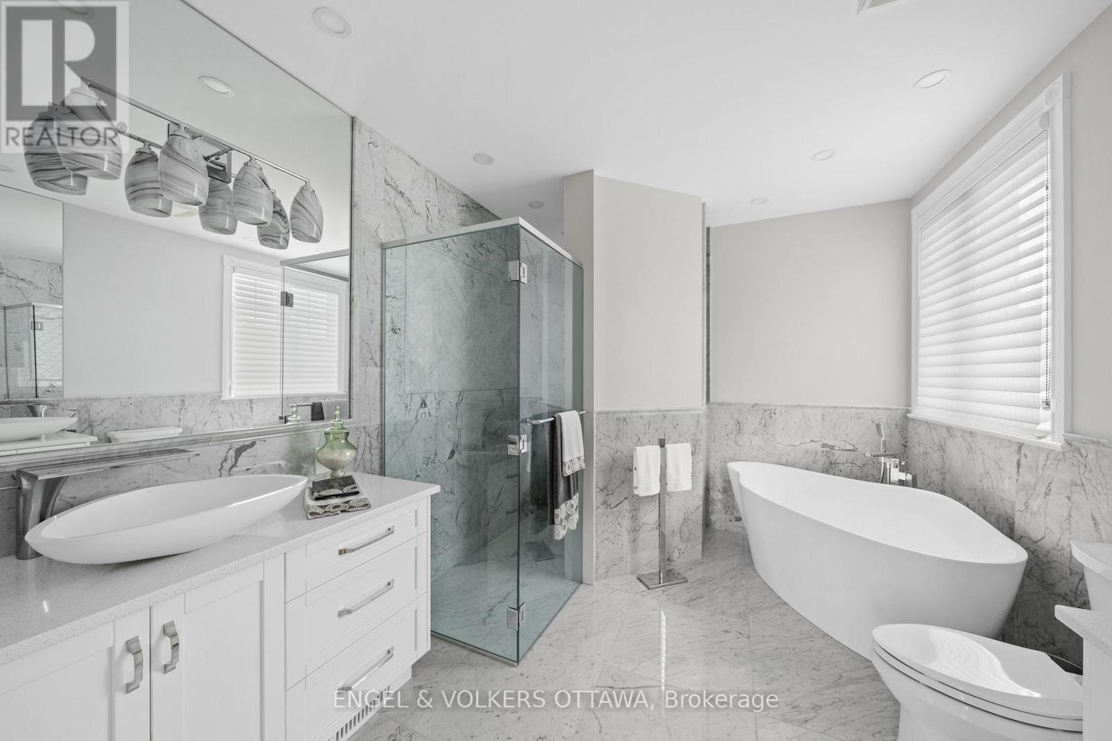 6373 Radisson Way, Ottawa, Ontario  K1C 2Z9 - Photo 27 - X12906240