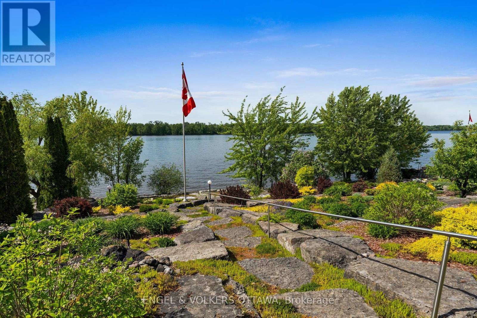 6373 Radisson Way, Ottawa, Ontario  K1C 2Z9 - Photo 47 - X12906240