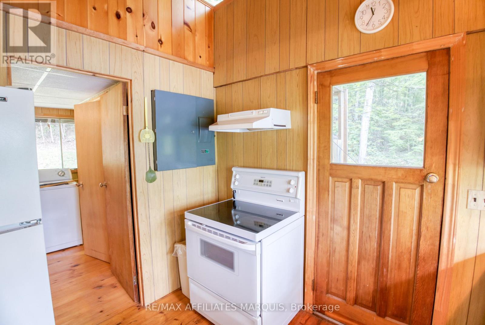 75 Demerling Lane S, Frontenac, Ontario  K0H 1T0 - Photo 12 - X12908028