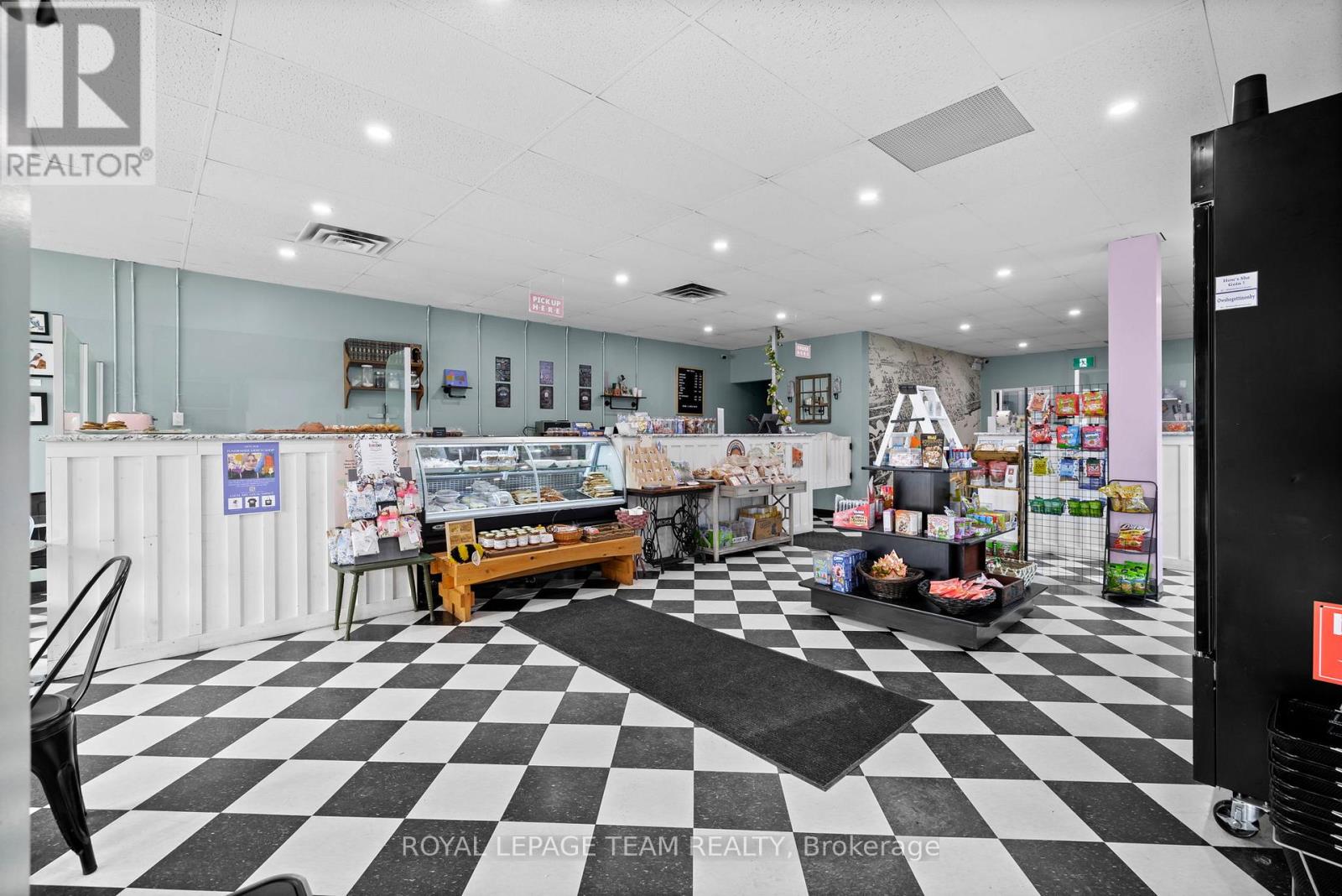 52-58 King Street E, Brockville, Ontario  K6V 1B1 - Photo 6 - X12908216