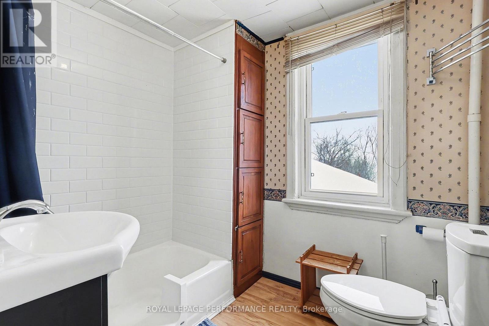2478 Cleroux Crescent, Ottawa, Ontario  K1W 1A3 - Photo 16 - X12910086
