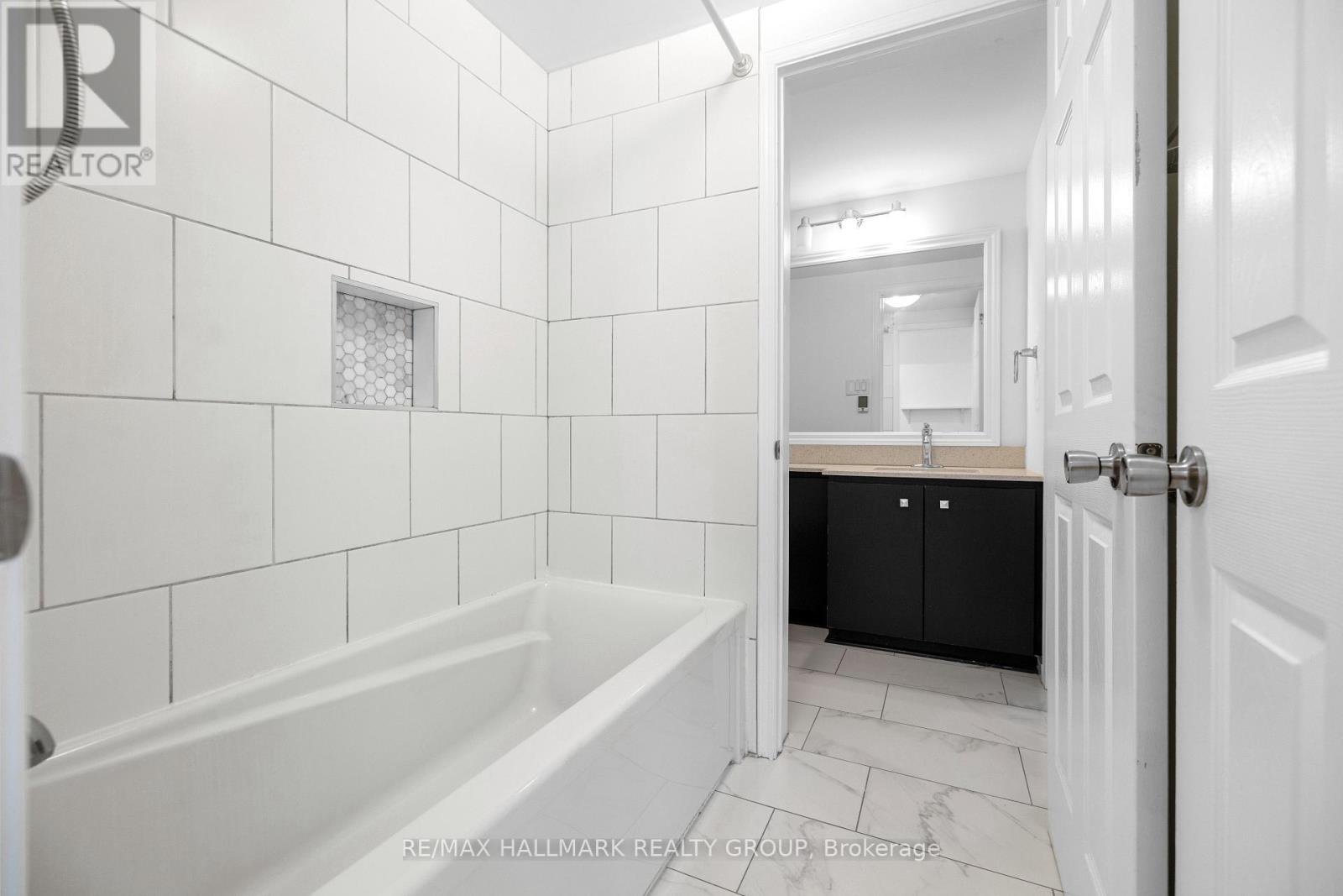 2 - 19 Montcalm Street, Ottawa, Ontario  K1S 0A2 - Photo 21 - X12910698