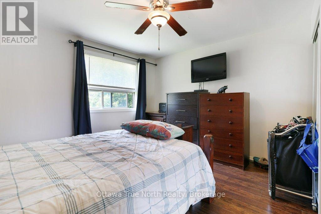 45 Alston Street, Mcnab/braeside, Ontario  K0A 3L0 - Photo 15 - X12913382