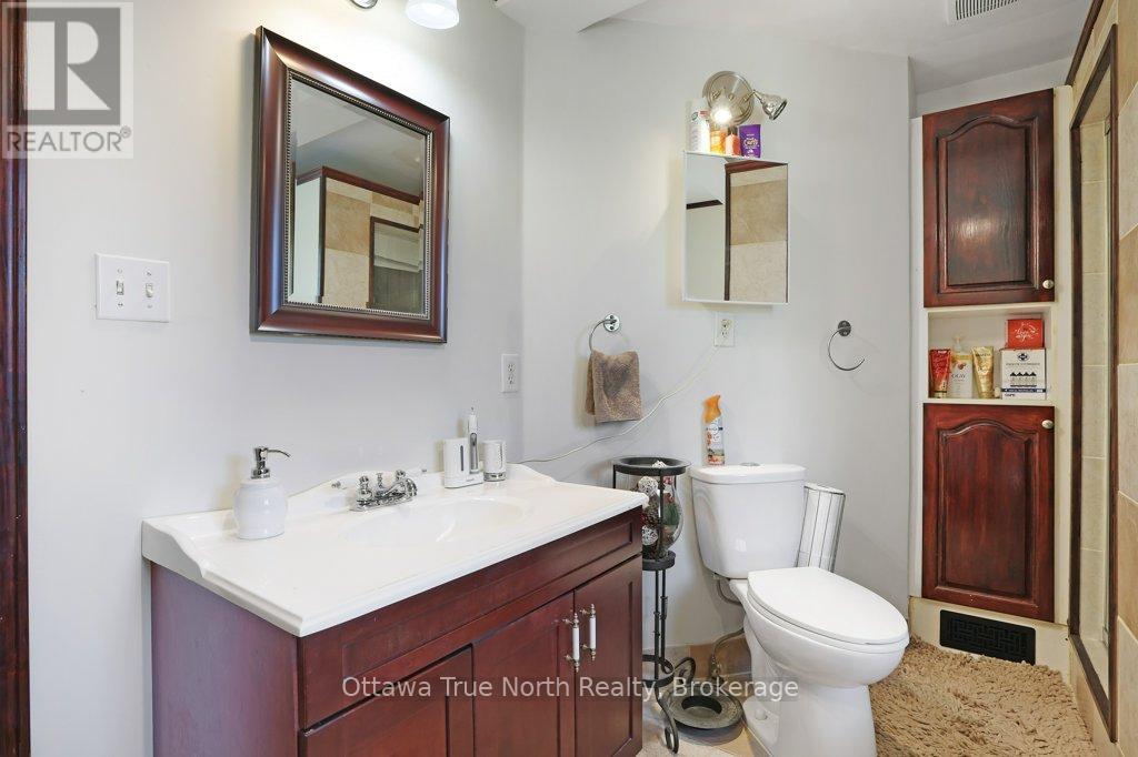 45 Alston Street, Mcnab/braeside, Ontario  K0A 3L0 - Photo 19 - X12913382