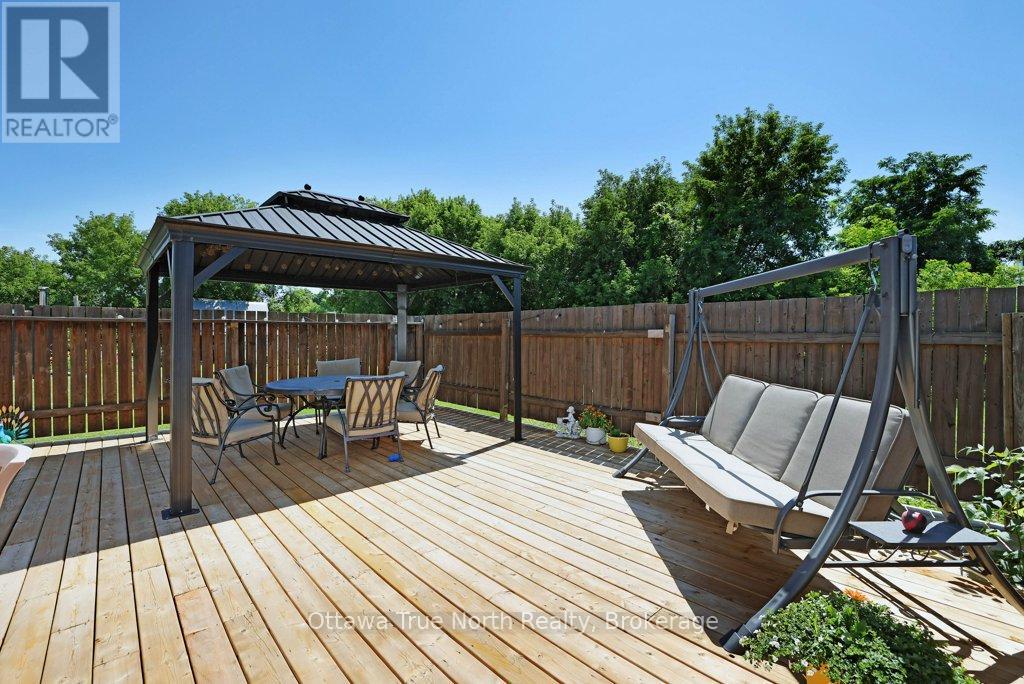 45 Alston Street, Mcnab/braeside, Ontario  K0A 3L0 - Photo 32 - X12913382