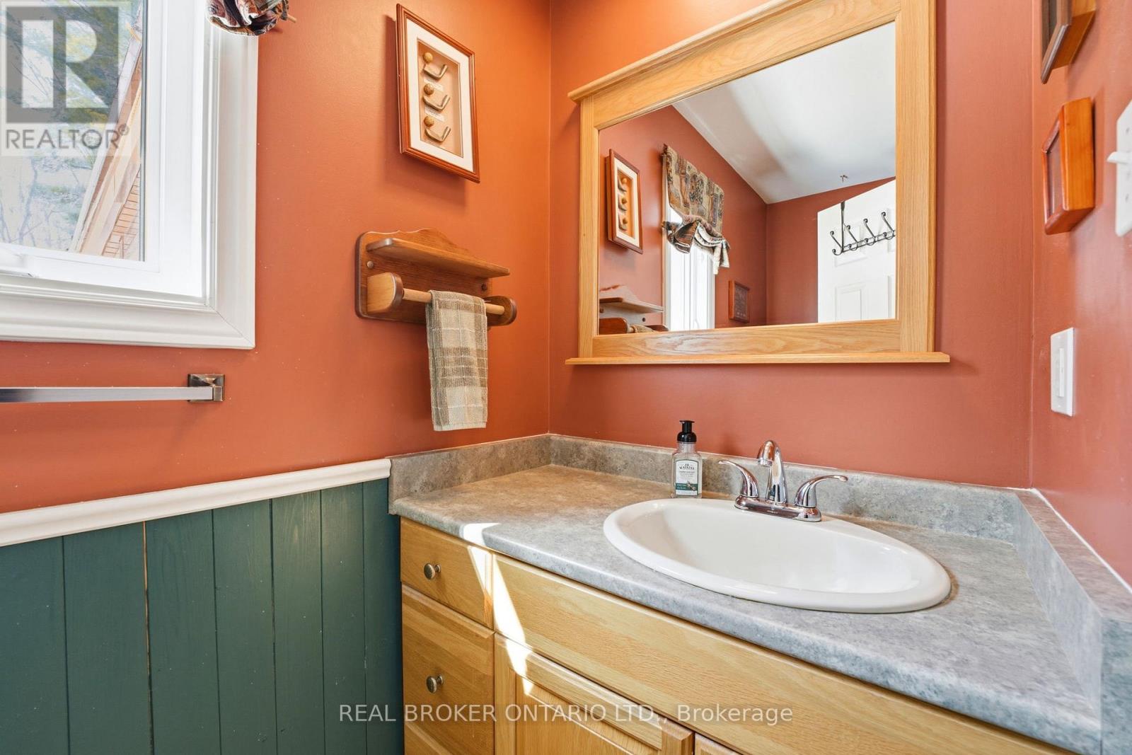 109 Highview Drive, Ottawa, Ontario  K0A 3M0 - Photo 25 - X12917182