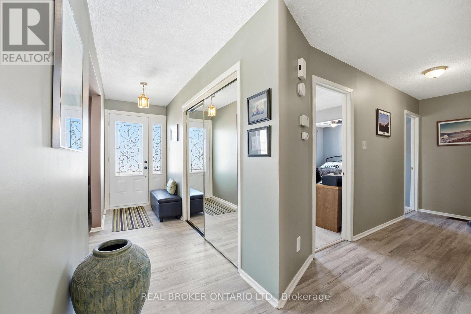 109 Highview Drive, Ottawa, Ontario  K0A 3M0 - Photo 5 - X12917182