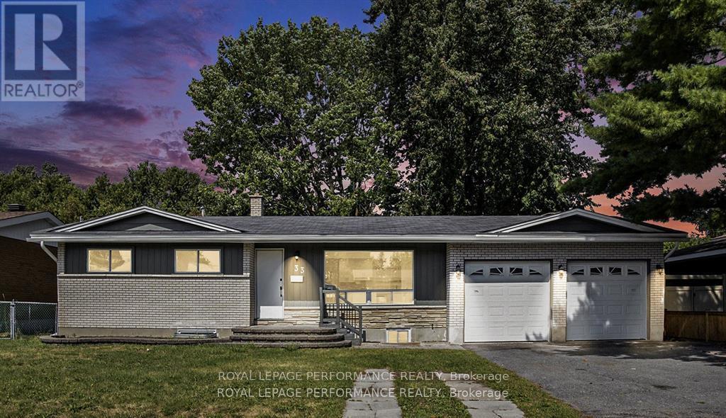 33 Majestic Drive N, Ottawa, Ontario  K2G 1C6 - Photo 1 - X12917246