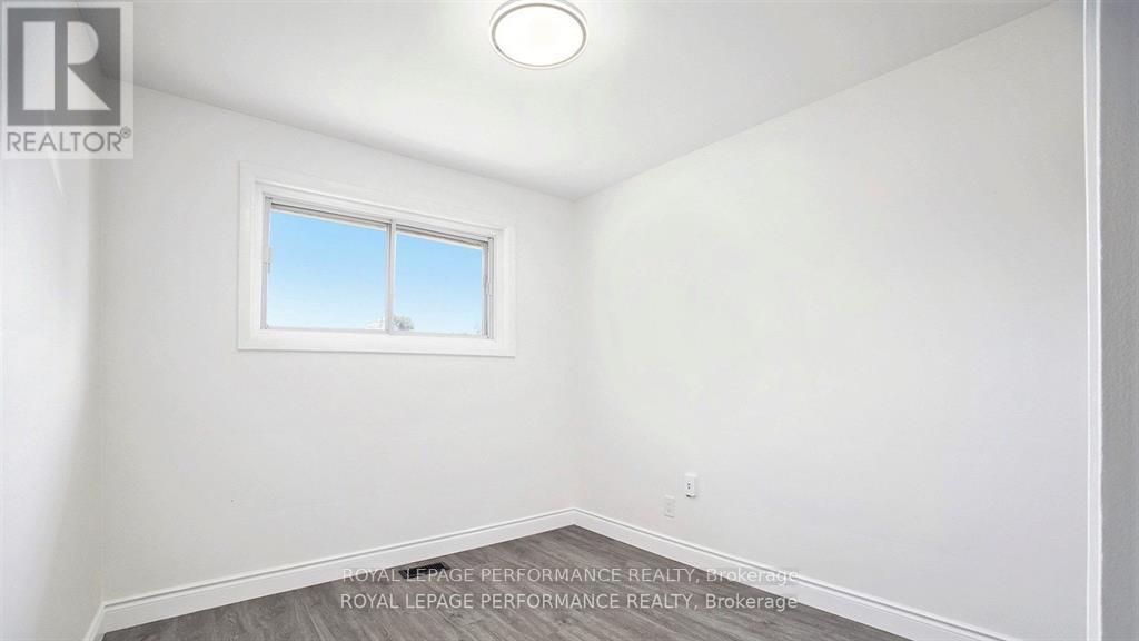 33 Majestic Drive N, Ottawa, Ontario  K2G 1C6 - Photo 14 - X12917246