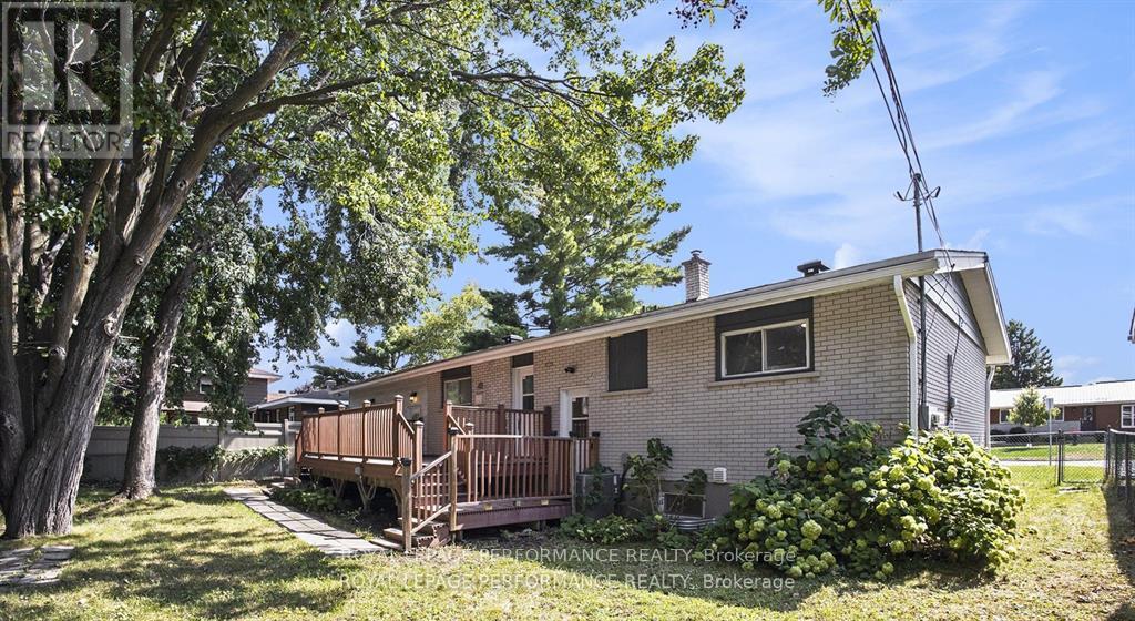 33 Majestic Drive N, Ottawa, Ontario  K2G 1C6 - Photo 30 - X12917246