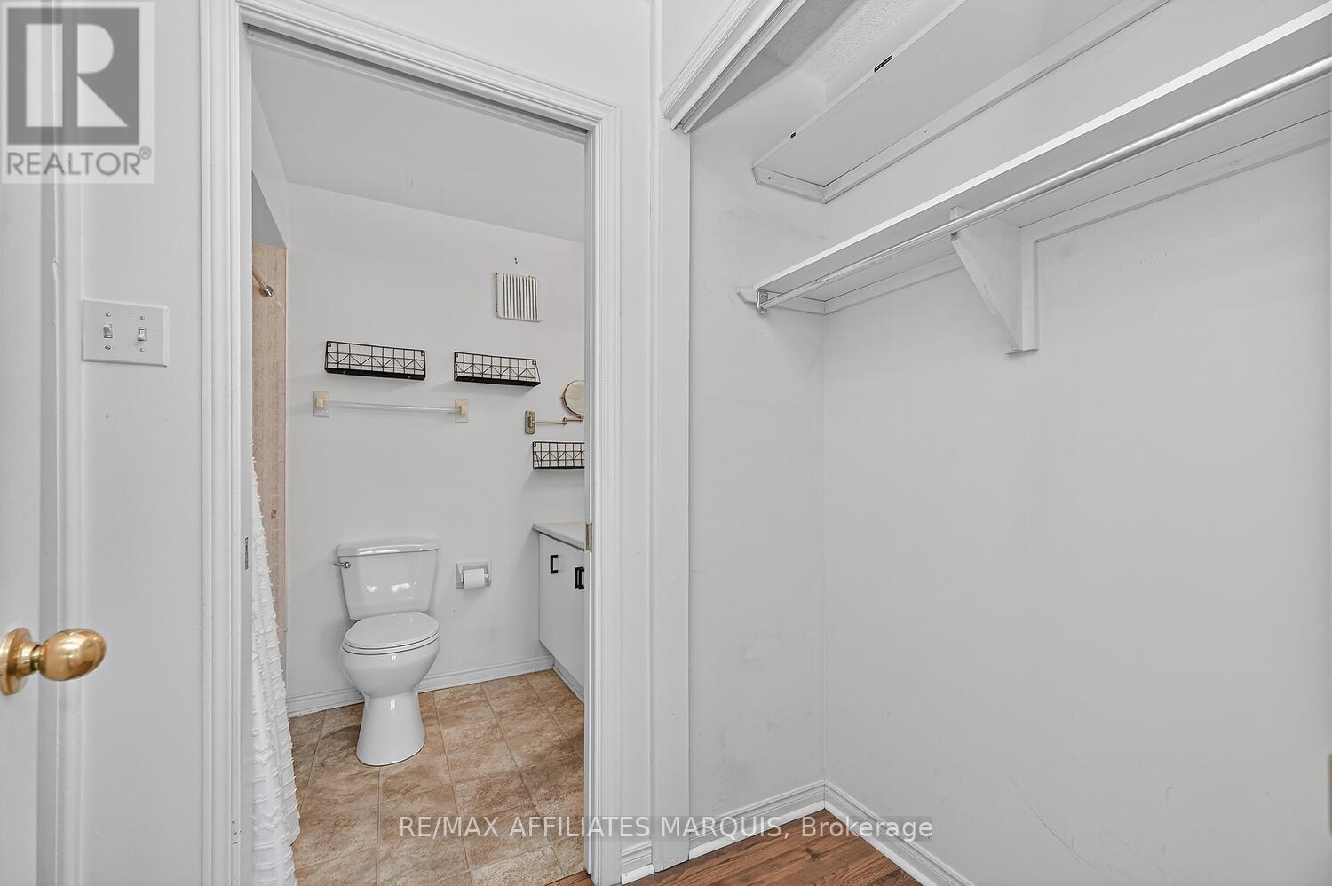 304 - 10 Armstrong Drive, Smiths Falls, Ontario  K7A 5H8 - Photo 23 - X12918238