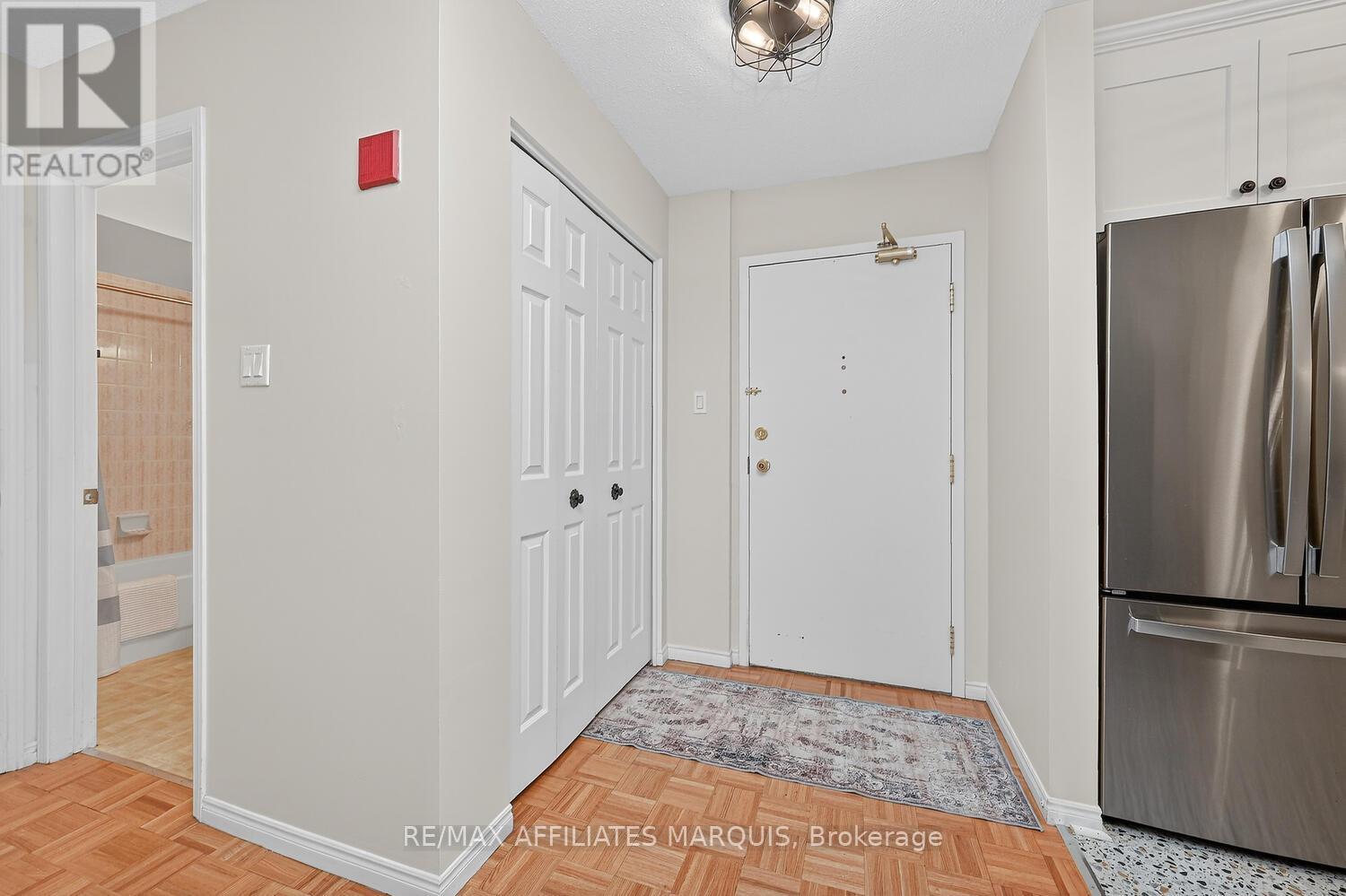 304 - 10 Armstrong Drive, Smiths Falls, Ontario  K7A 5H8 - Photo 6 - X12918238