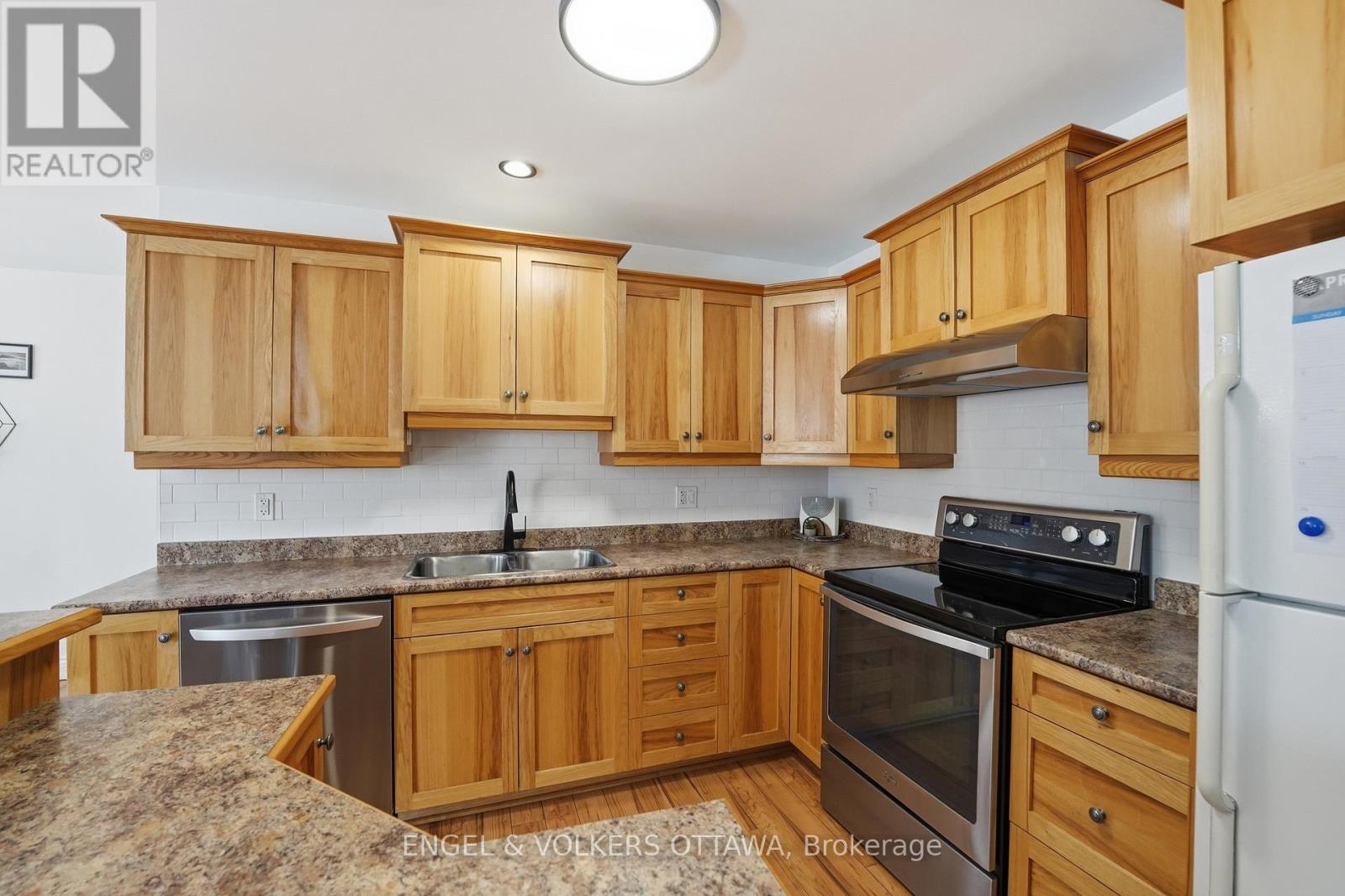 27 Ivy Avenue, Renfrew, Ontario  K7V 4C9 - Photo 15 - X12919022