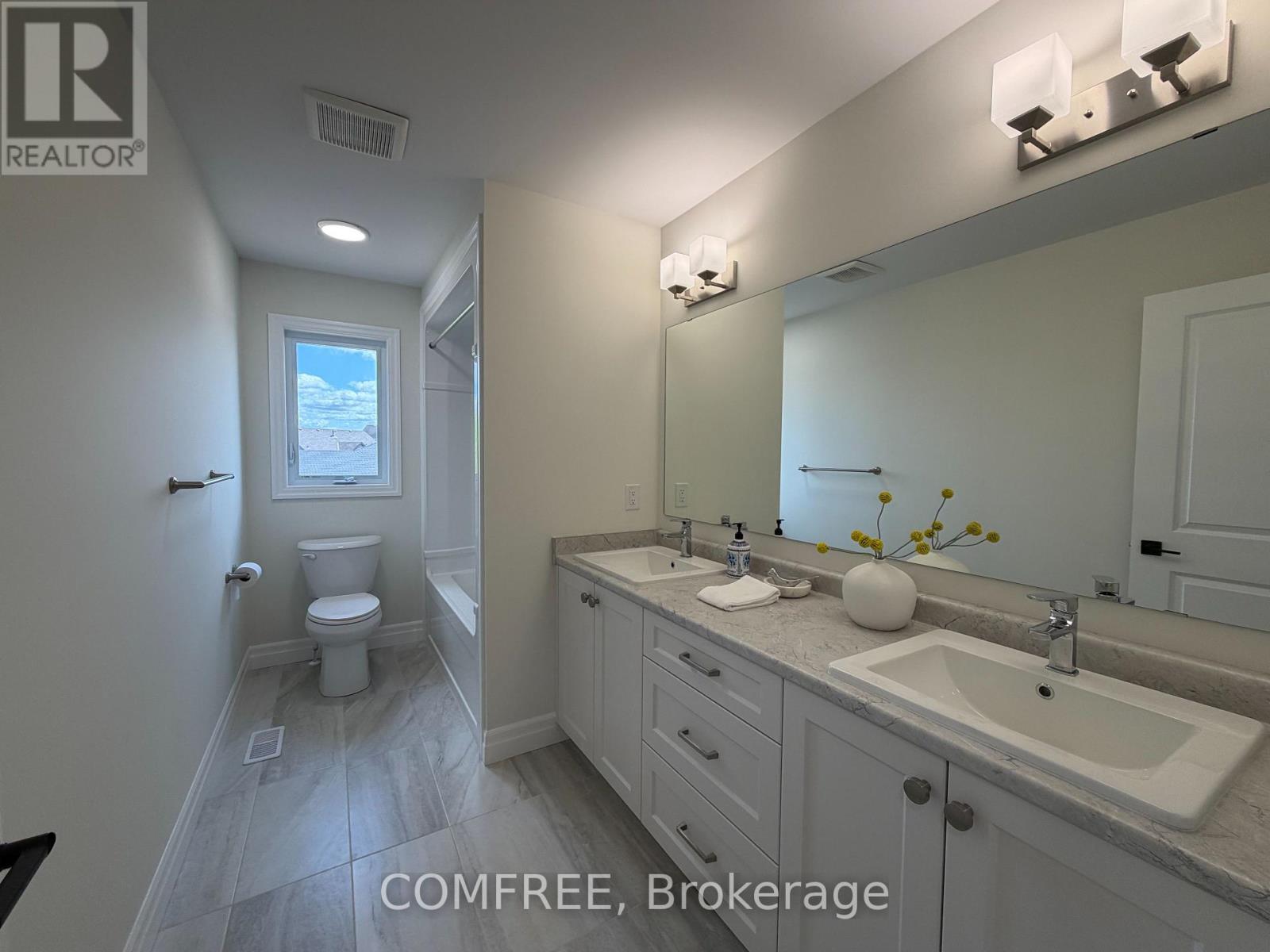 25-35 Old Course Road, St. Thomas, Ontario  N5R 0N3 - Photo 20 - X12921710