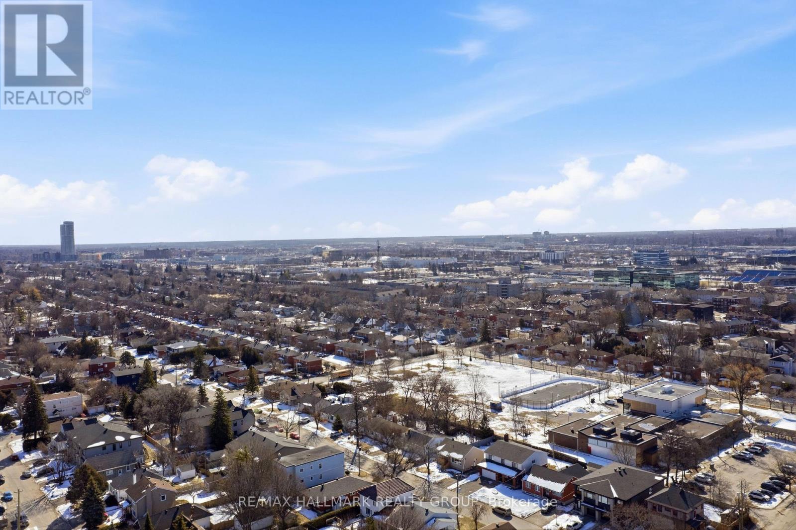 211 Columbus Avenue, Ottawa, Ontario  K1K 1P7 - Photo 11 - X12925718