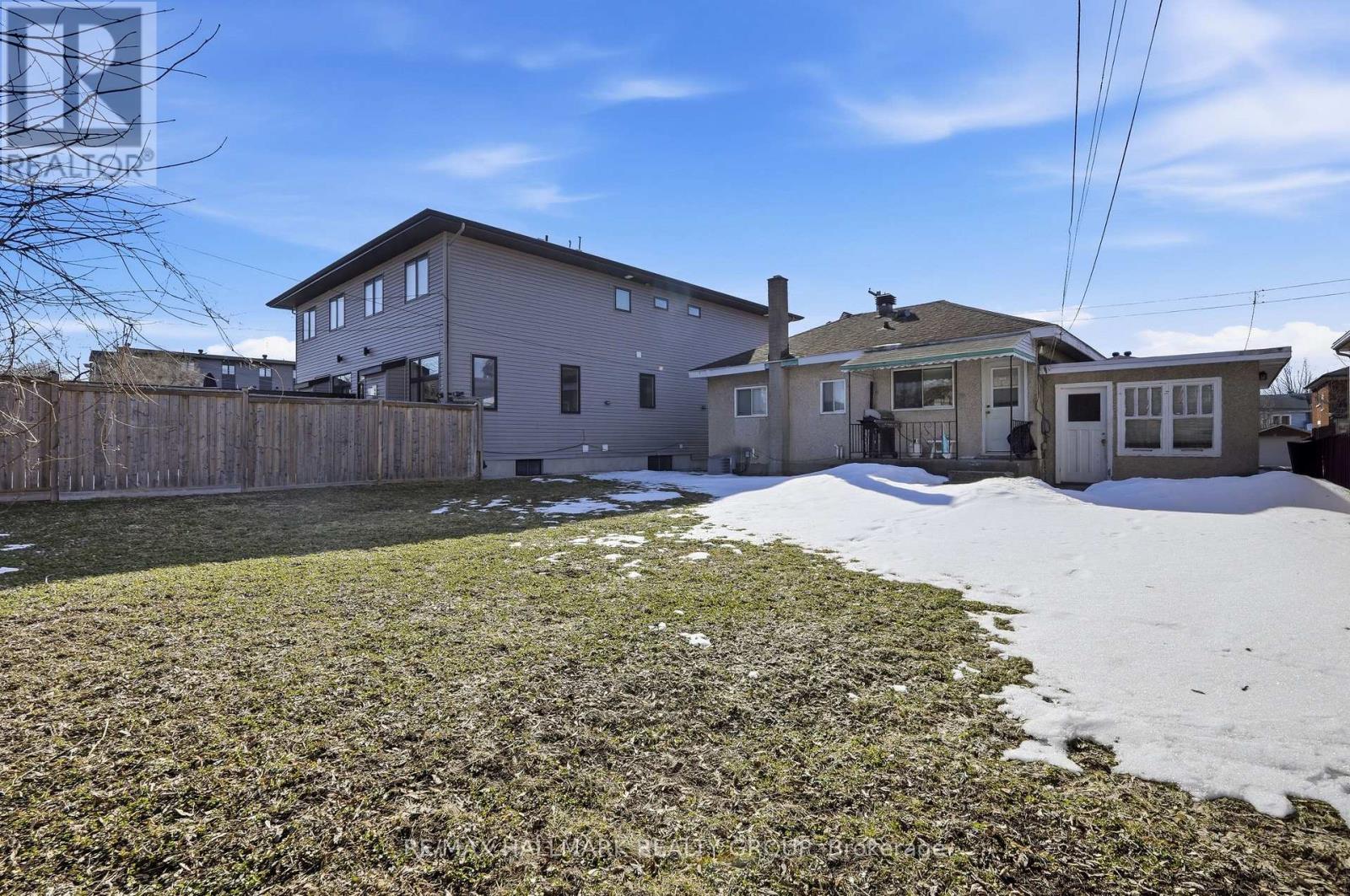 211 Columbus Avenue, Ottawa, Ontario  K1K 1P7 - Photo 5 - X12925718