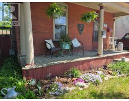 49 QUEEN STREET N, Carleton Place, Ontario
