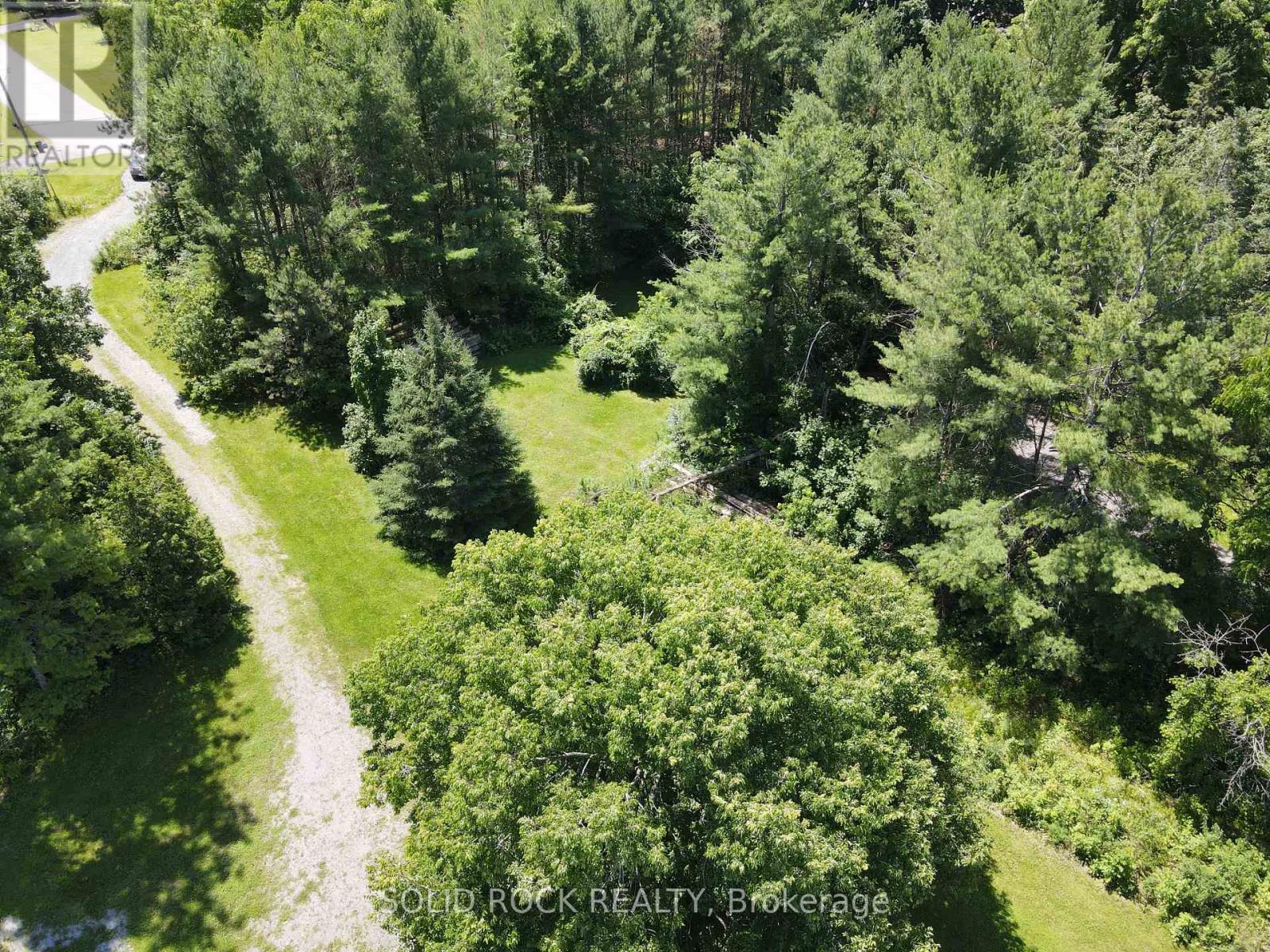 202 Highfield Crescent, Beckwith, Ontario  K7C 3P2 - Photo 15 - X12926326