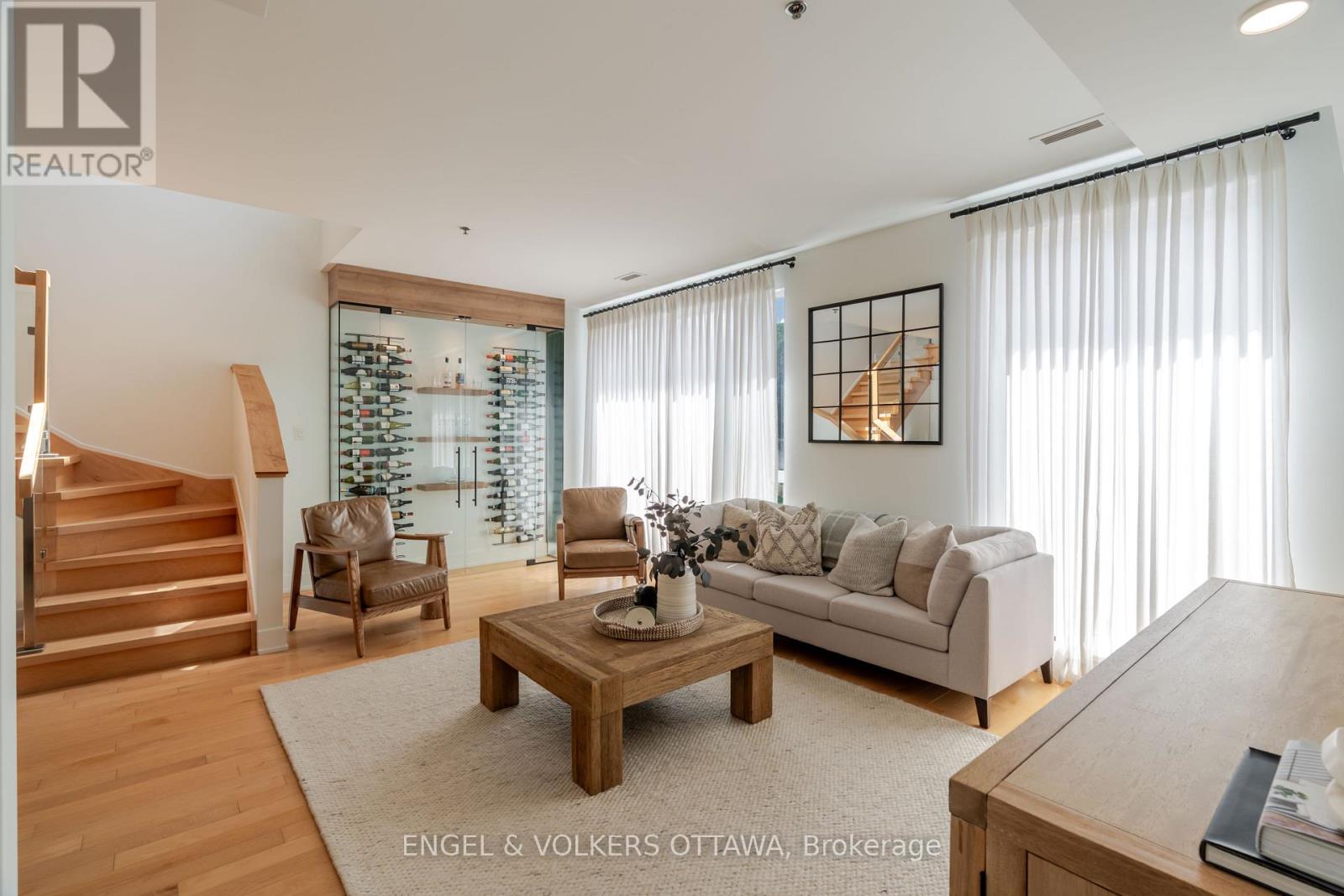 218 - 197 Lisgar Street, Ottawa, Ontario  K2P 0X5 - Photo 14 - X12926990