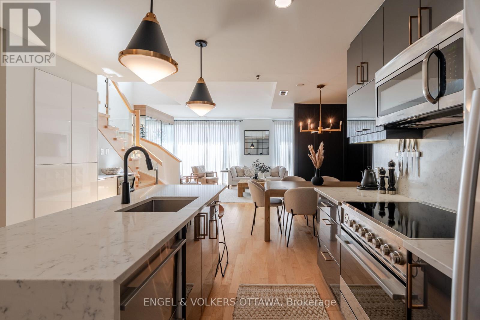 218 - 197 Lisgar Street, Ottawa, Ontario  K2P 0X5 - Photo 9 - X12926990