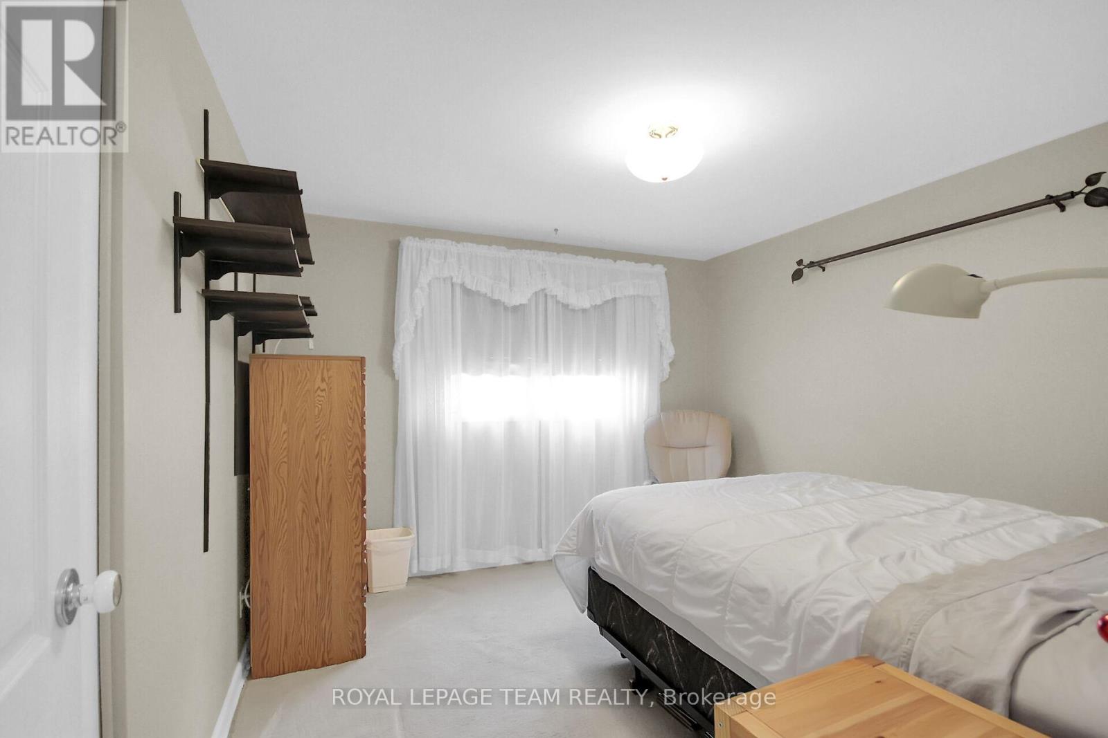 962 Dynes Road, Ottawa, Ontario  K2C 0G8 - Photo 21 - X12927082