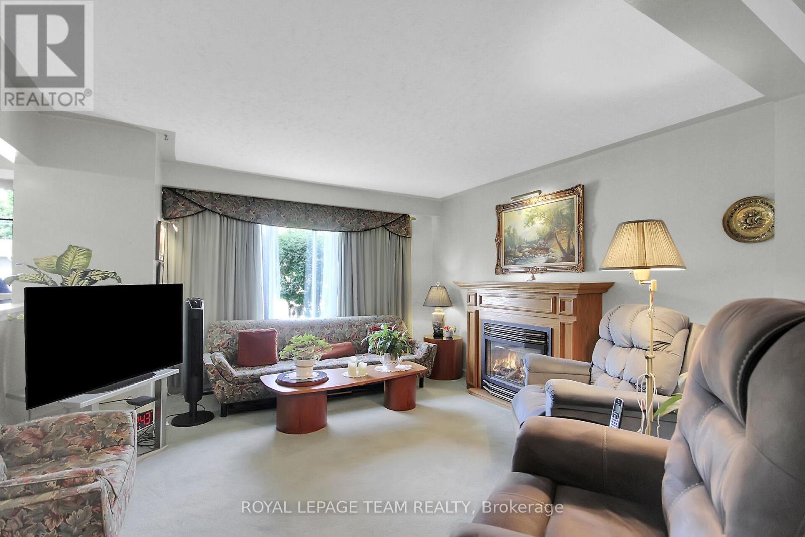 962 Dynes Road, Ottawa, Ontario  K2C 0G8 - Photo 6 - X12927082