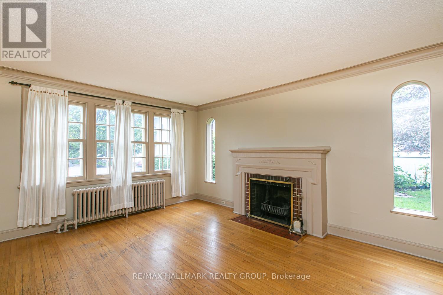 50 Tyndall Street, Ottawa, Ontario  K1Y 3J8 - Photo 5 - X12927894