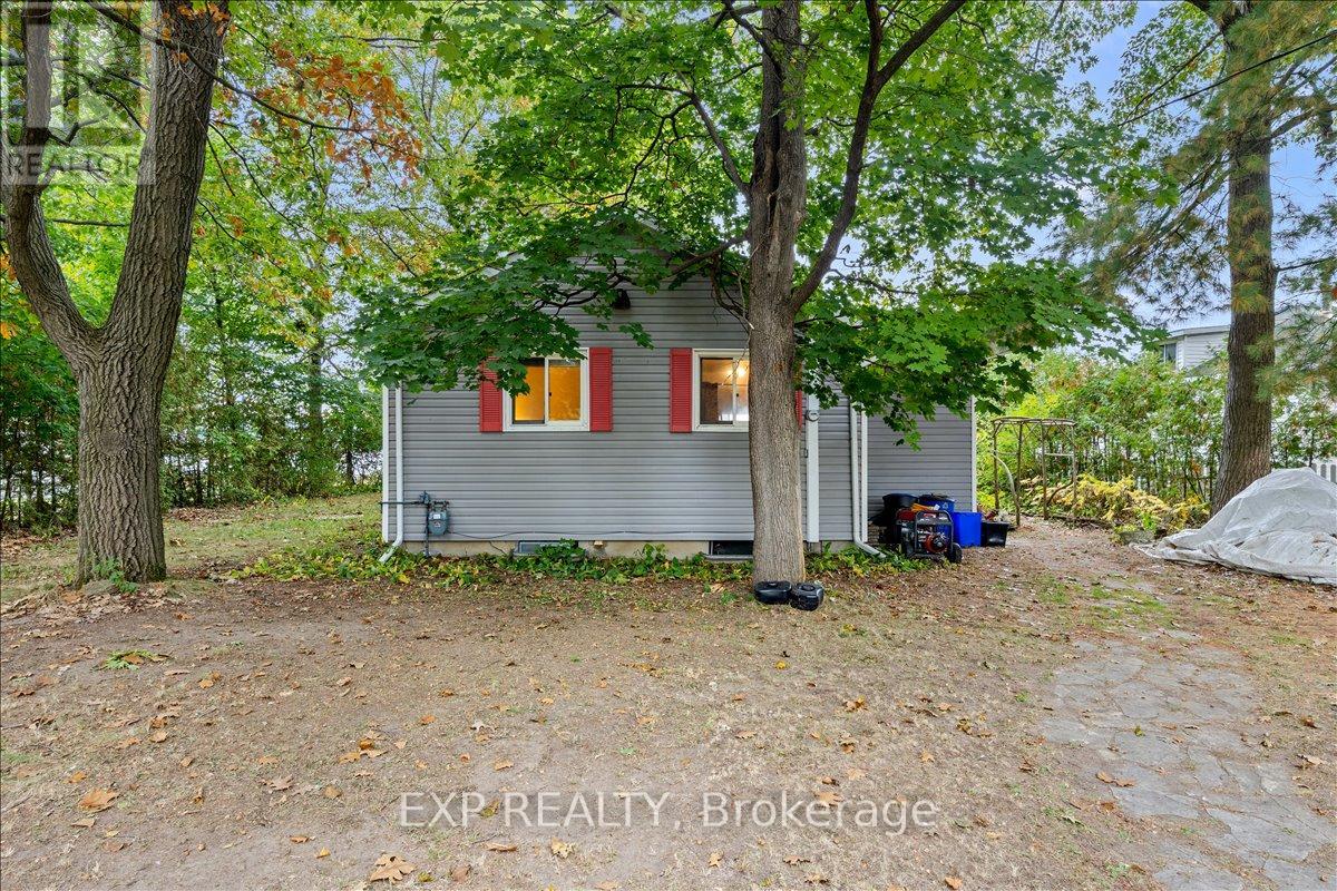 488 Bayview Drive, Ottawa, Ontario  K0A 3M0 - Photo 1 - X12928048