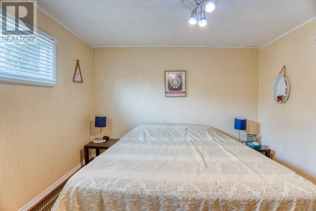 1036 Rossland Lane, Frontenac, Ontario  K0H 1B0 - Photo 24 - X12928634