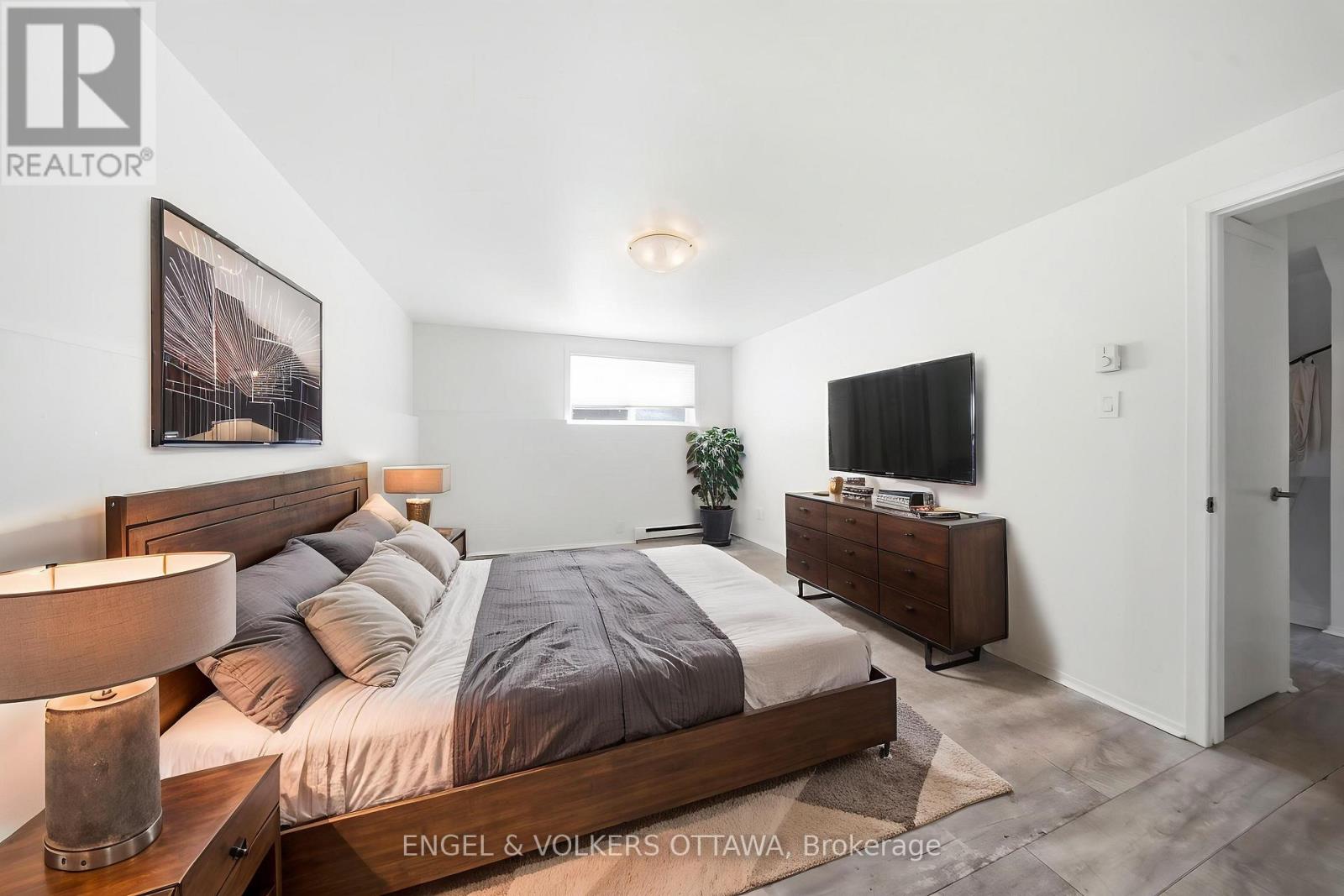 B - 311 Presland Road, Ottawa, Ontario  K1K 2B6 - Photo 12 - X12929240