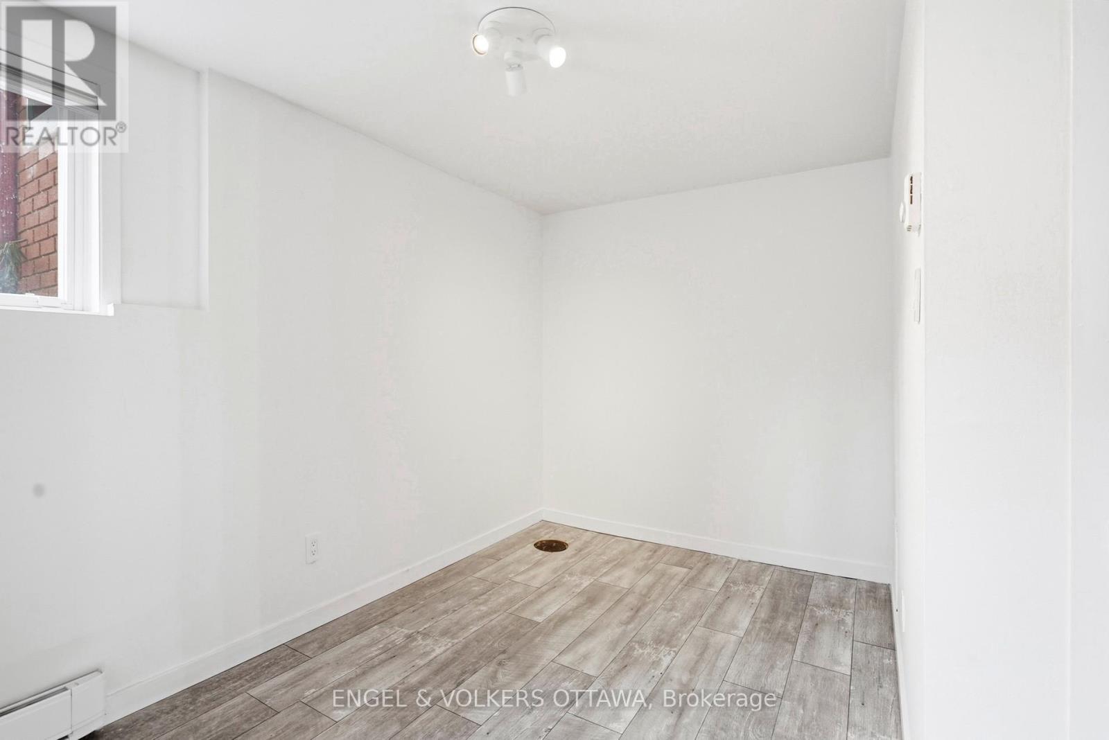 B - 311 Presland Road, Ottawa, Ontario  K1K 2B6 - Photo 18 - X12929240