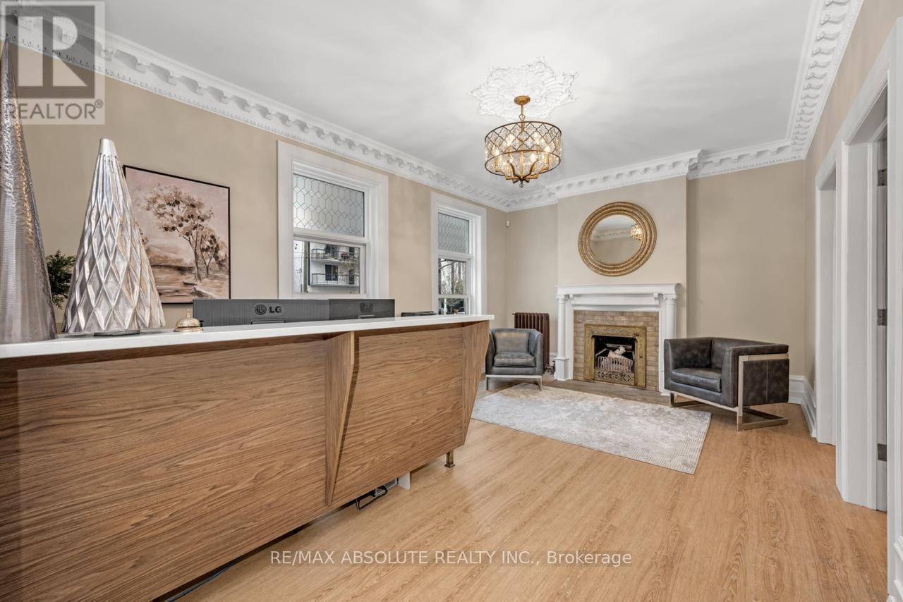 OFFICE 3 - 238 ARGYLE AVENUE, Ottawa, Ontario