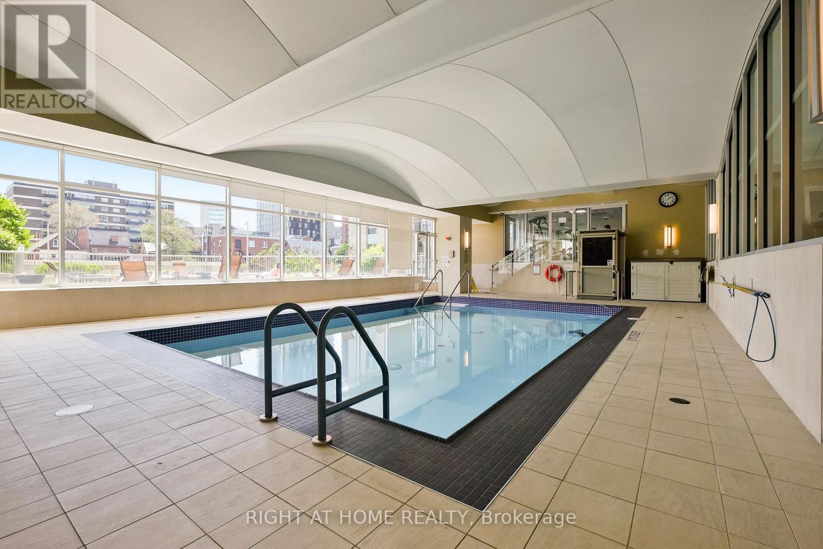 2302 - 234 Rideau Street, Ottawa, Ontario  K1N 0A9 - Photo 37 - X12930426