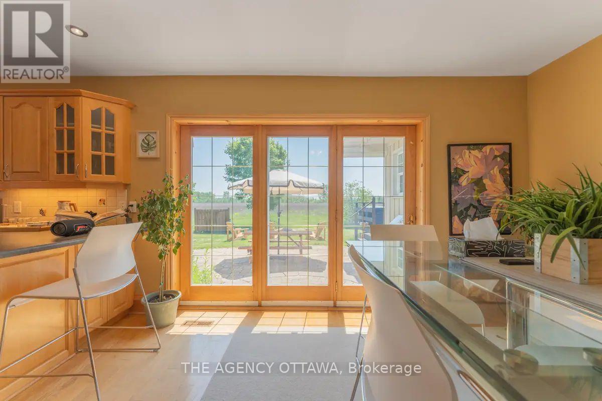 4184 Old Hwy 2 Highway E, Belleville, Ontario  K8N 4Z4 - Photo 37 - X12930708